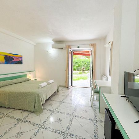 Av Club Terme Colella Hotel Forio  Exterior photo